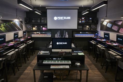 schools for music production new york